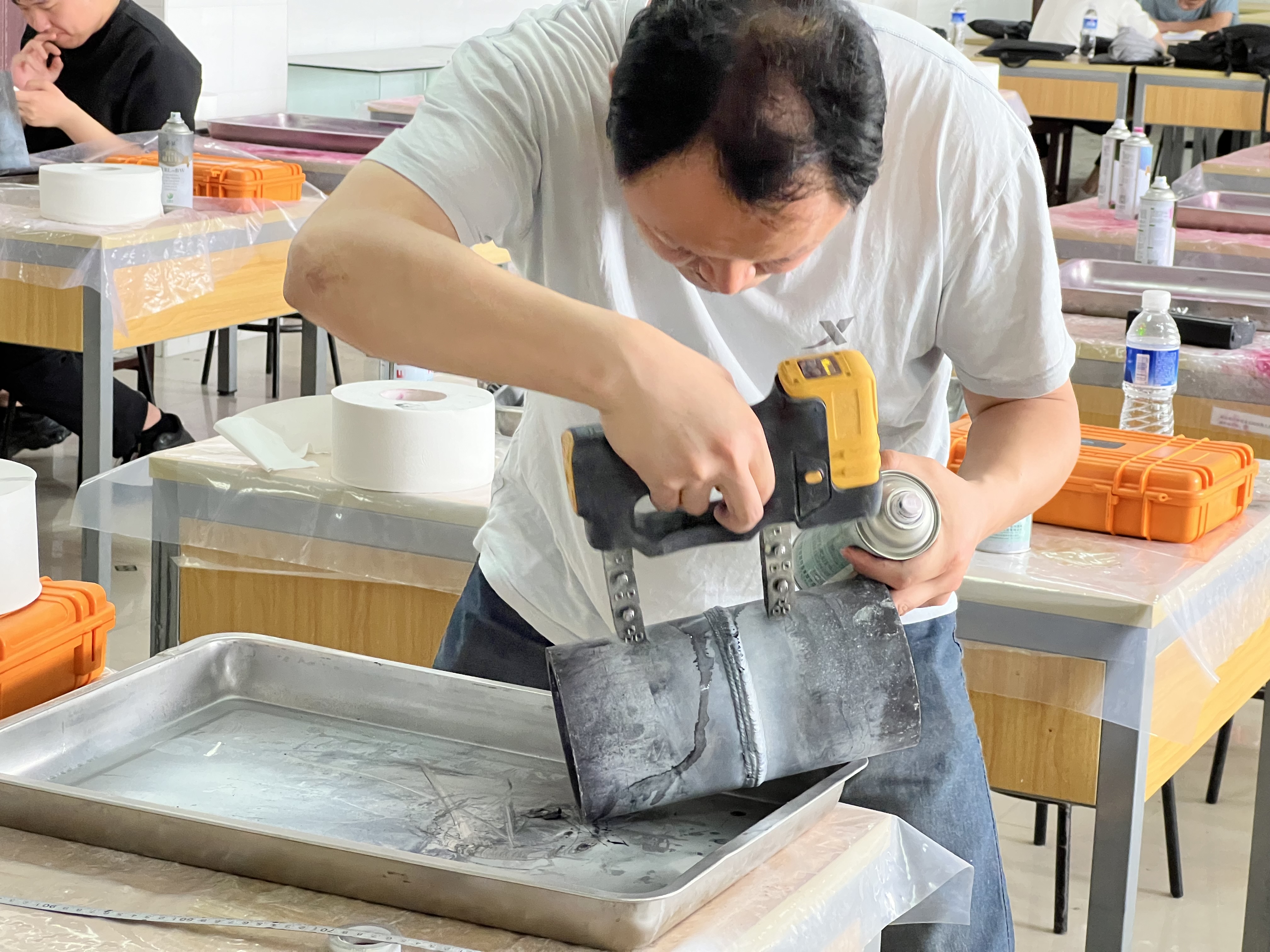 武漢船級社MT、PT取證班  濟寧魯科提供磁粉探傷設(shè)備